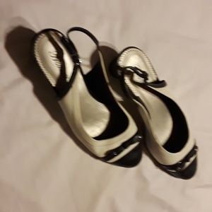 Dress shoes